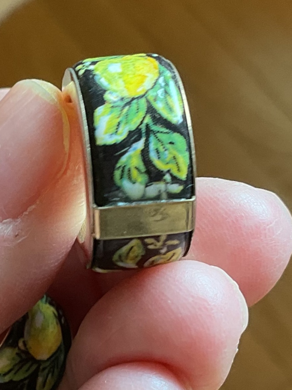 TAGLIAMONTE Gold Plated Sterling Silver 925 Sicilian Lemons Enamel Round Earring - Picture 6 of 15